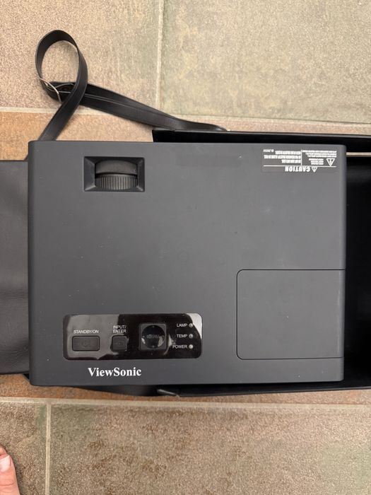 LCD-проєктора ViewSonic PJ358.