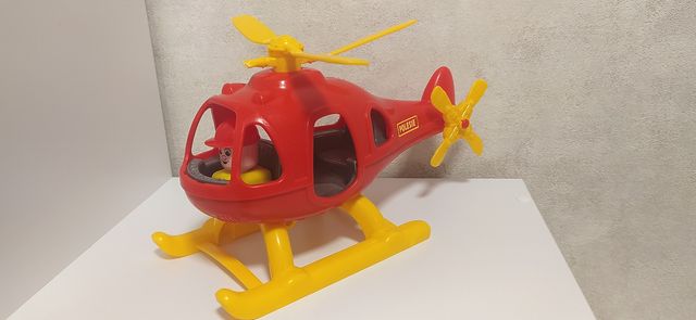 Детский большой вертолет