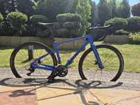 Rower gravel giant revolt 2 sapphire rozm. S
