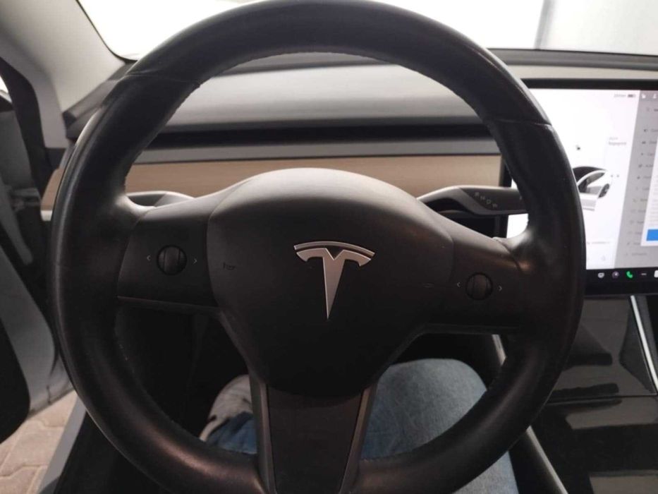 Tesla Standart plus 2019