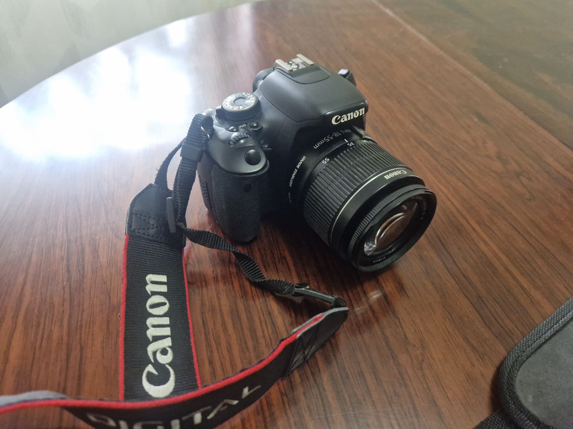 Canon EOS 600D Câmera