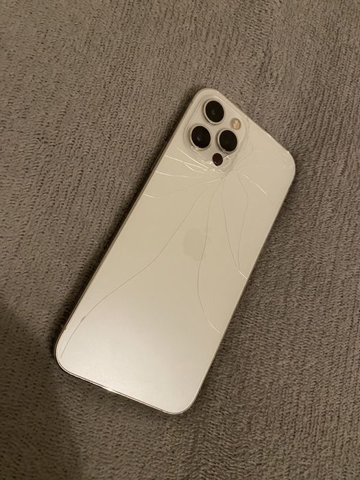 Iphone 12 pro 128gb zbity tył