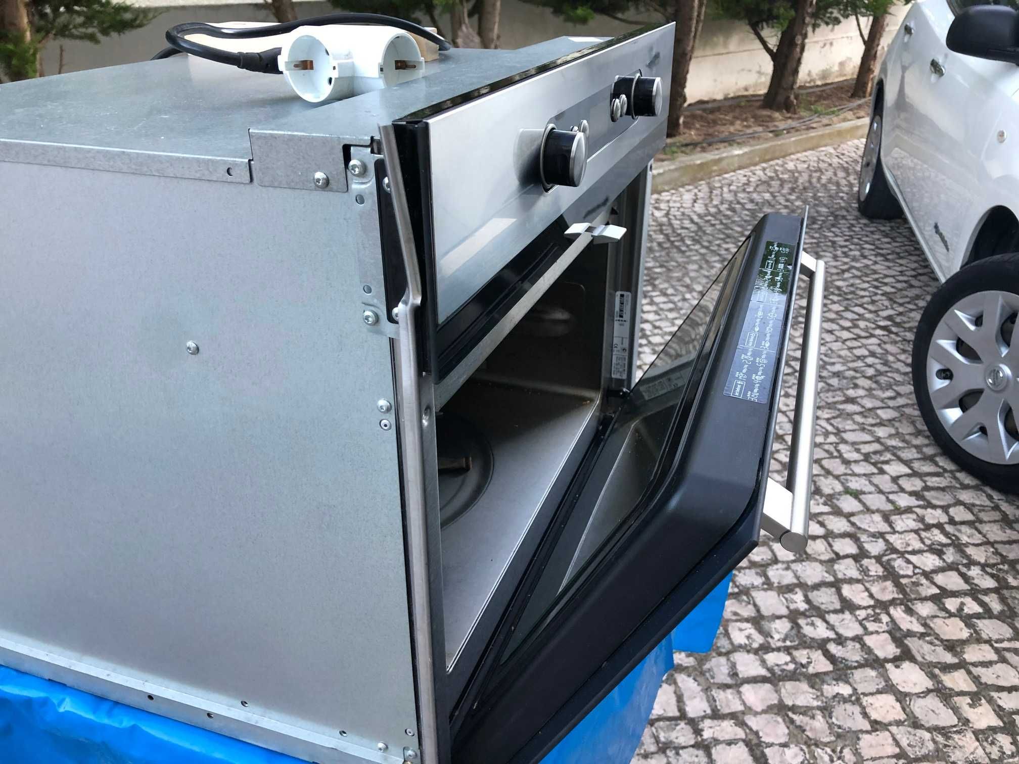 OPORTUNIDADE Forno elétrico com microondas