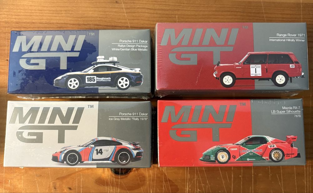 Miniaturas 1/64 Mini GT