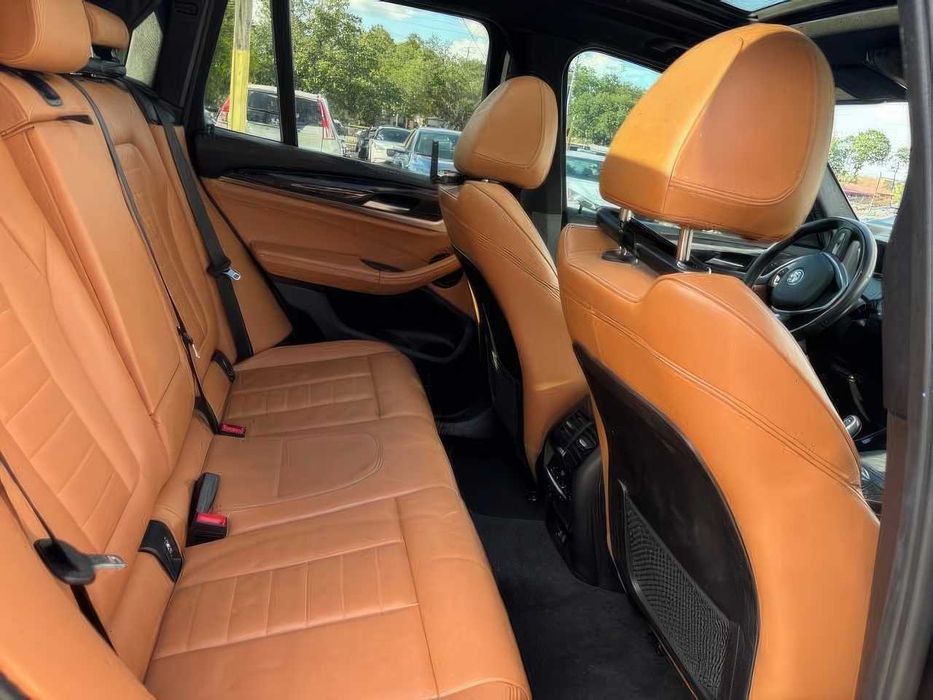 BMW X3 sDrive30i      2020