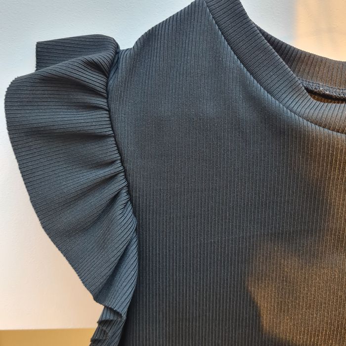 NOWA Bluzka ciążowa rękawki falbanki czarna rozmiar M