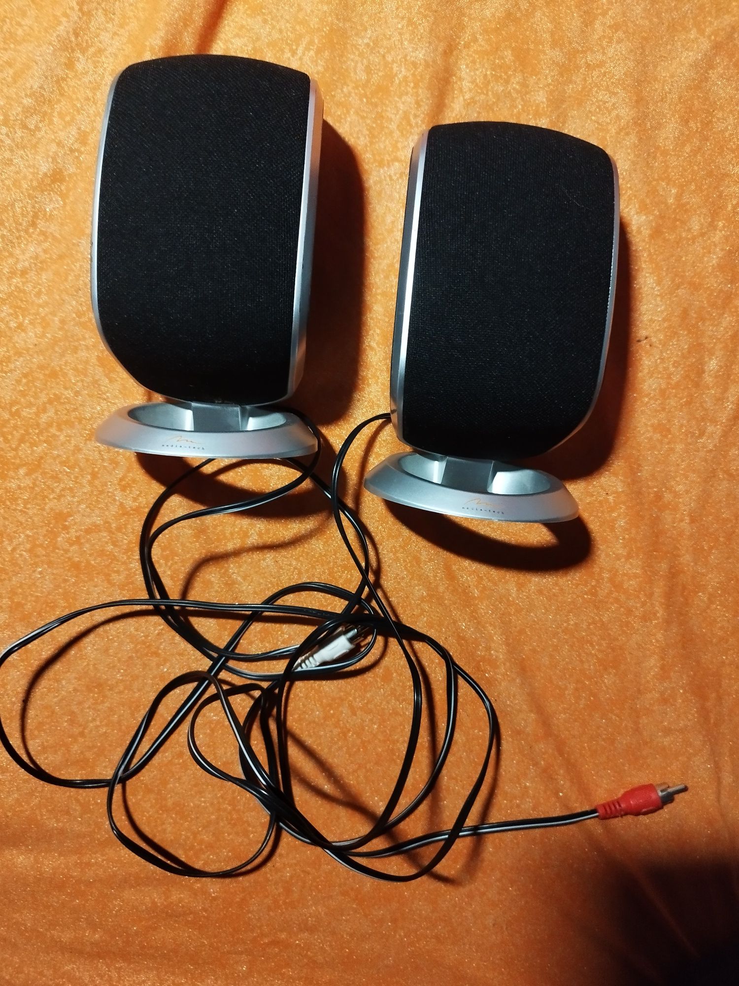 Głośniczki Media-Tech pod cznincze