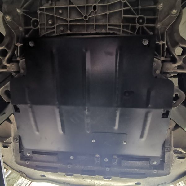 Защита поддона двигателя Chrysler 200 II Захист картера двигуна