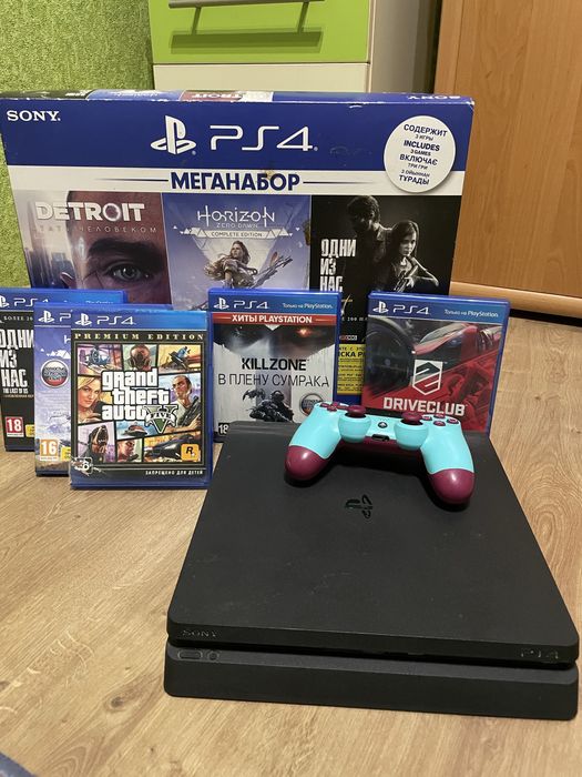 продаю ps 4 slim с играми