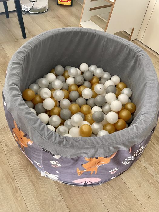Suchy basen z kulkami dla dzieci 90x40 200 kulek WELOX