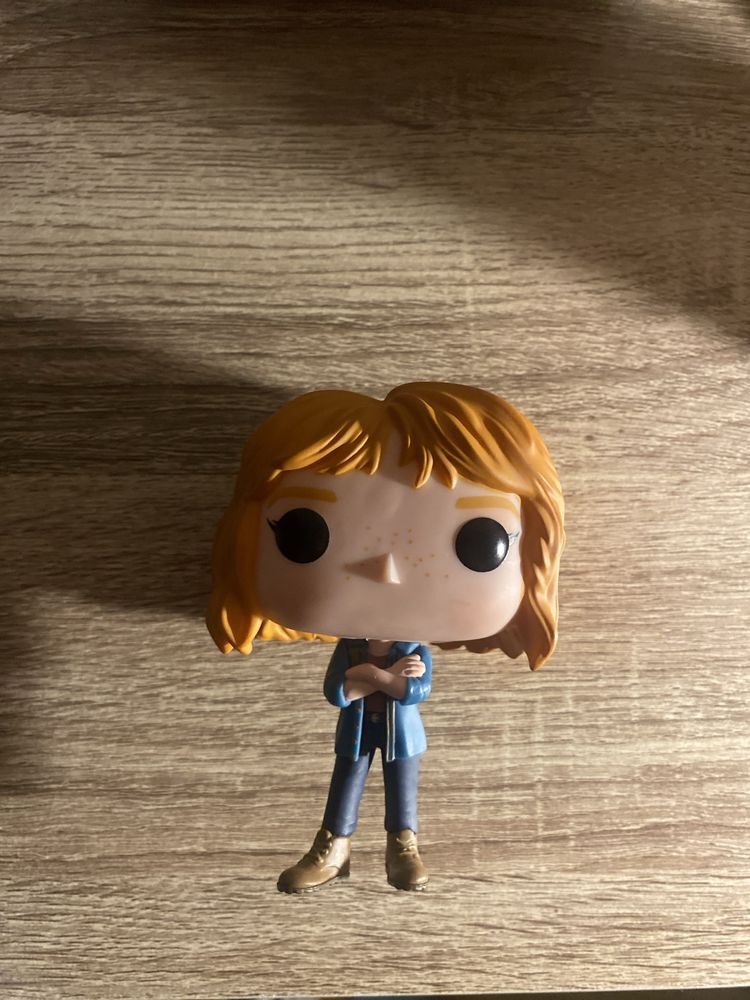 Pop - Claire Jurassic Wordl