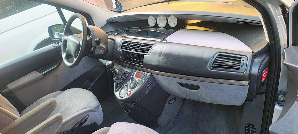 Citroen C8 2.0 HDI 136km/8 osób/Hak/Długie opłaty