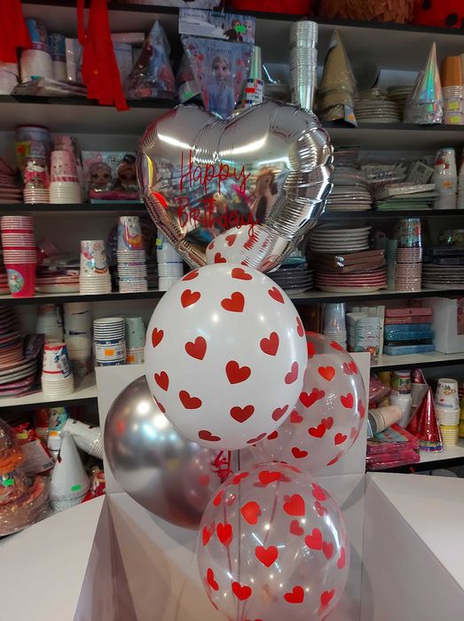 Balony z dowozem, prezent z balonami, box balonowy, balony z helem.