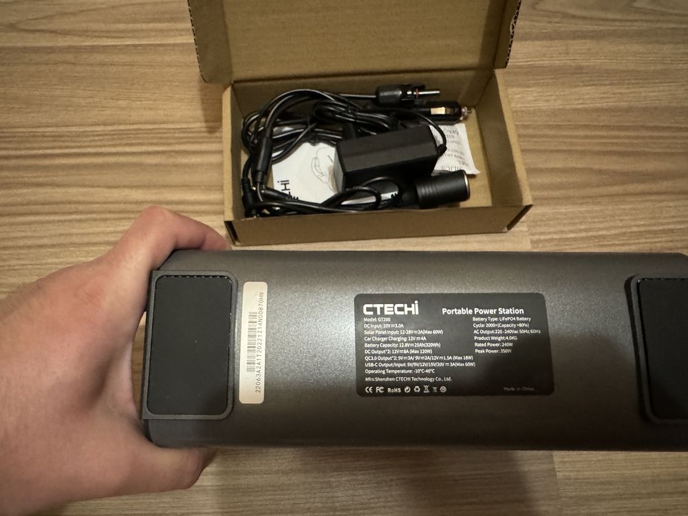 Зарядна станція CTECHi GT200 Portable 240 W 240 Wh (0628094672424)