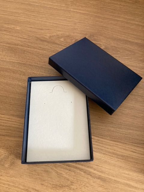 Caixas cartão 11x8cm - ideal para brincos e colares