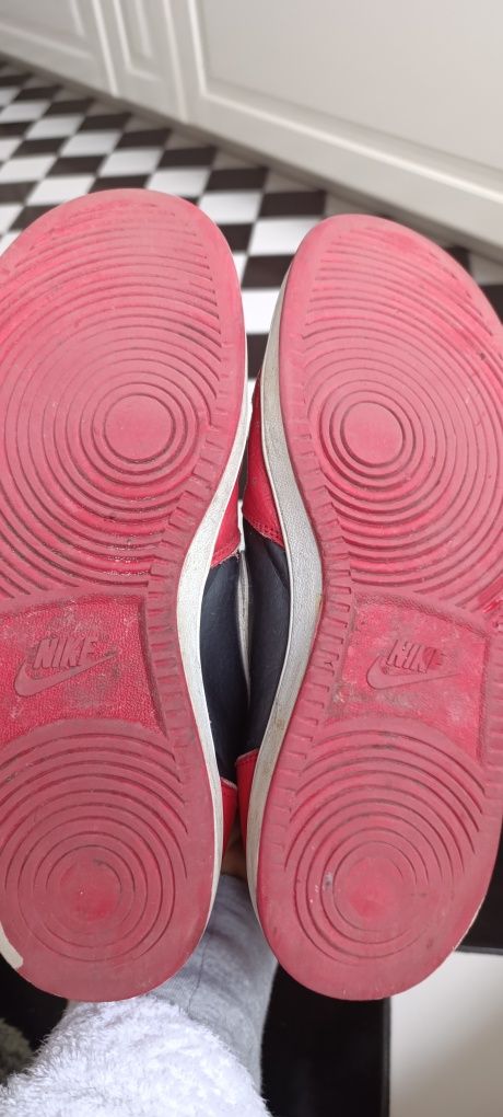 Nike Dunk low skóra rozm 44,5