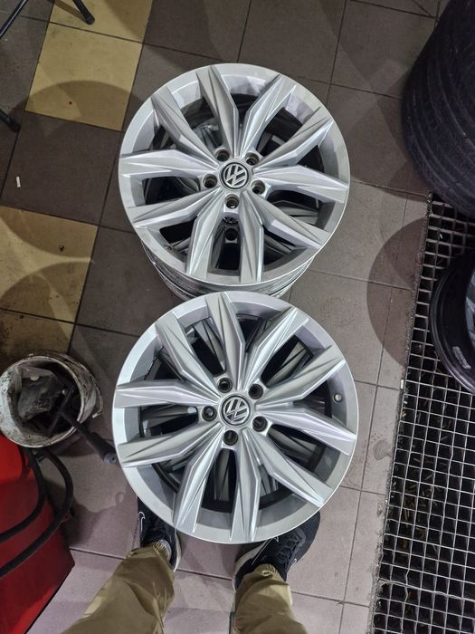 Диски R 18 5 112 фольцваген шкода