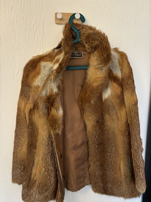 Rude futro naturalne z lisa uniwersalne