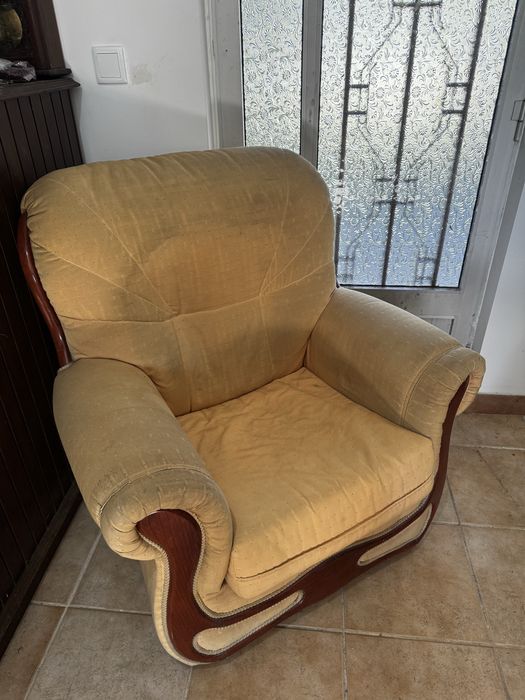 Sofá poltrona em bom estado