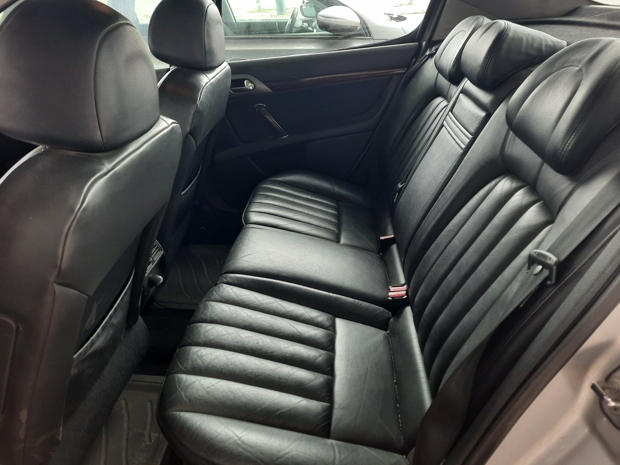 Peugeot 407 1.6 HDI ano 2006 muito bom de mecânica