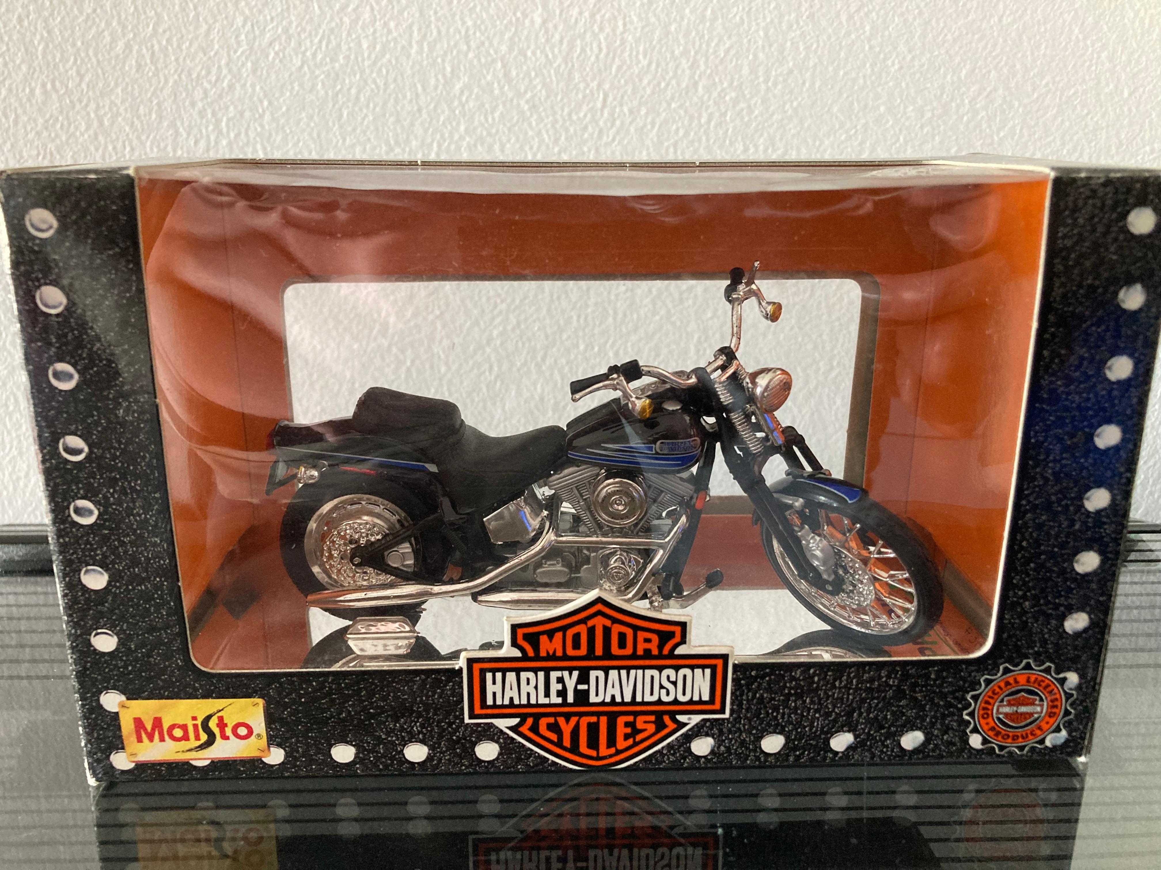Miniatura Mota Harley-Davidson FXSTSB Bad Boy
