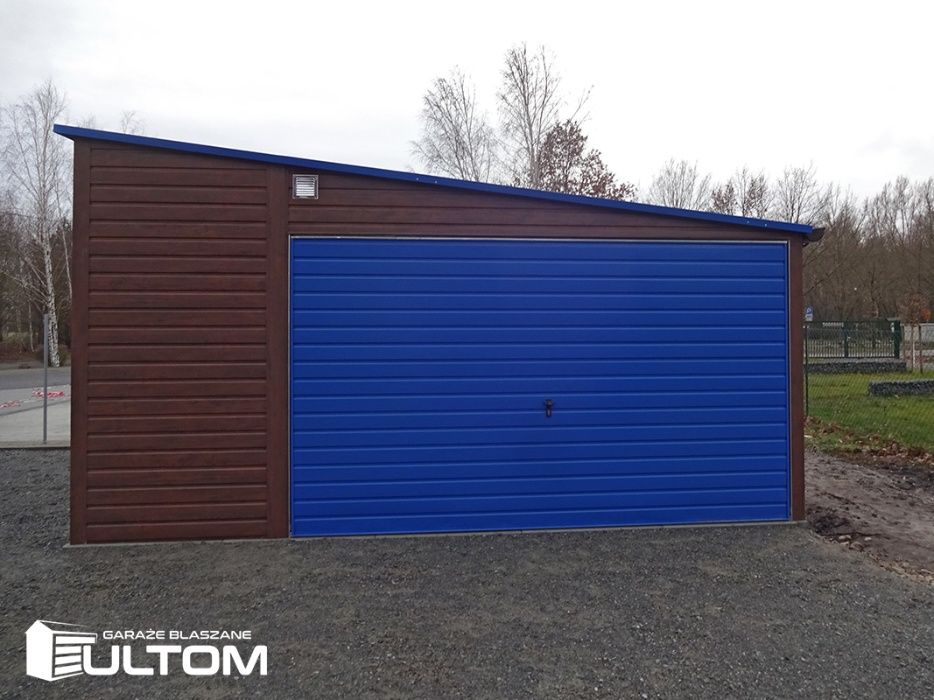 Garaż blaszany z profili  blaszak 5x5 drewnopodobny