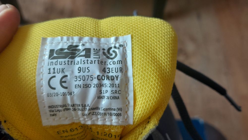 Buty robocze nowe.
