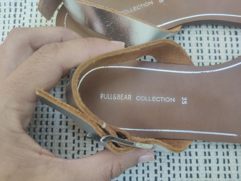 Sandálias novas em pele P&B 35