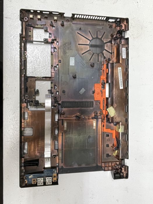 Pozostalosci po laptopie acer aspire v3-571g części laptop uszkodzony