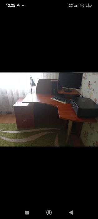 Продам меблі (Шафу, стіл)