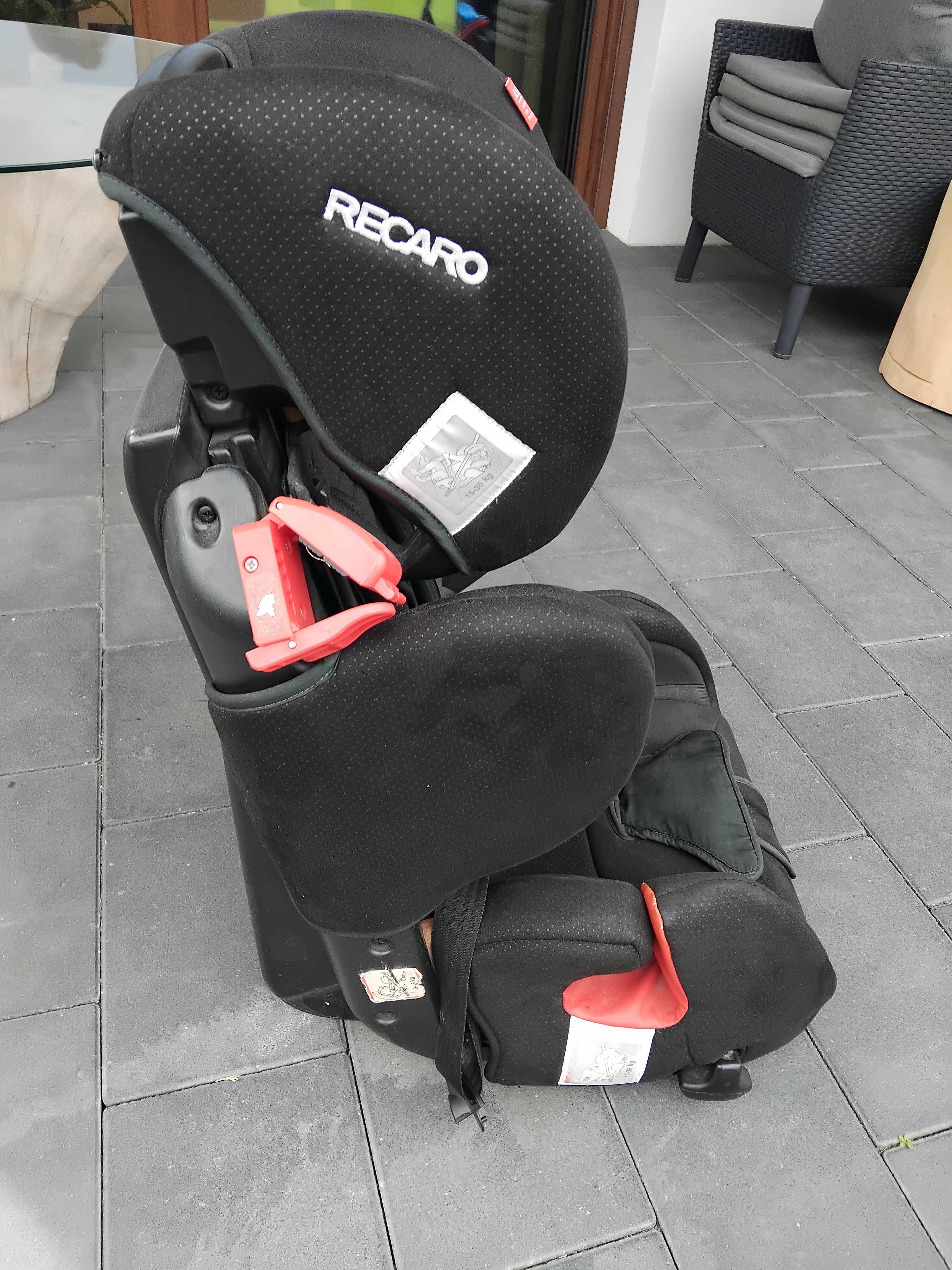 Fotelik Recaro Young Sport 9 - 18 kg i 15 - 36 kg poprzez pasy