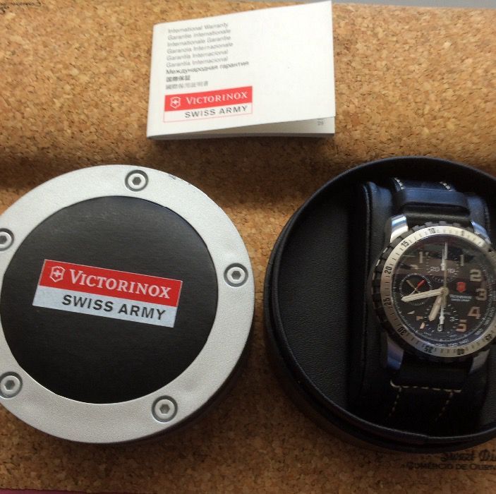 Relógio VictorInox Cronografo Automático-Valjoux 7750
