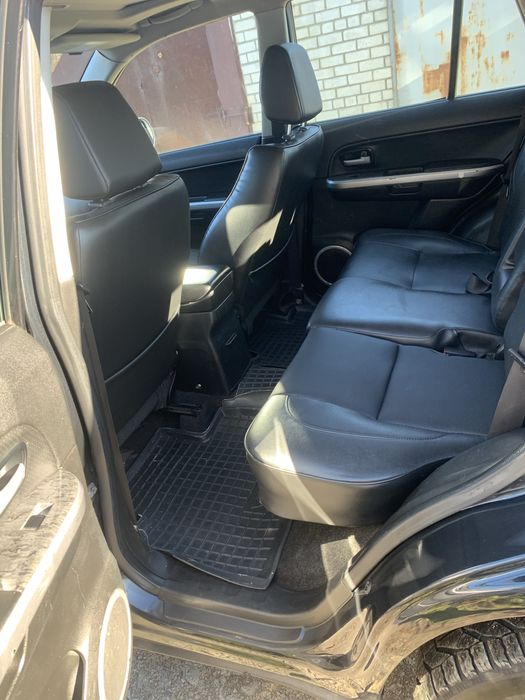 Продам машину SUZUKI GRANT Vitara