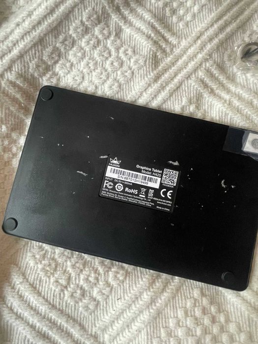 Mesa Digitalizadora Huion H420 + bolsa