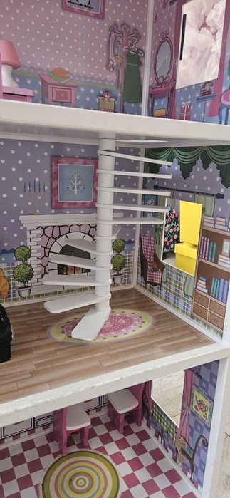 Drewniany domek dla lalek 123 cm