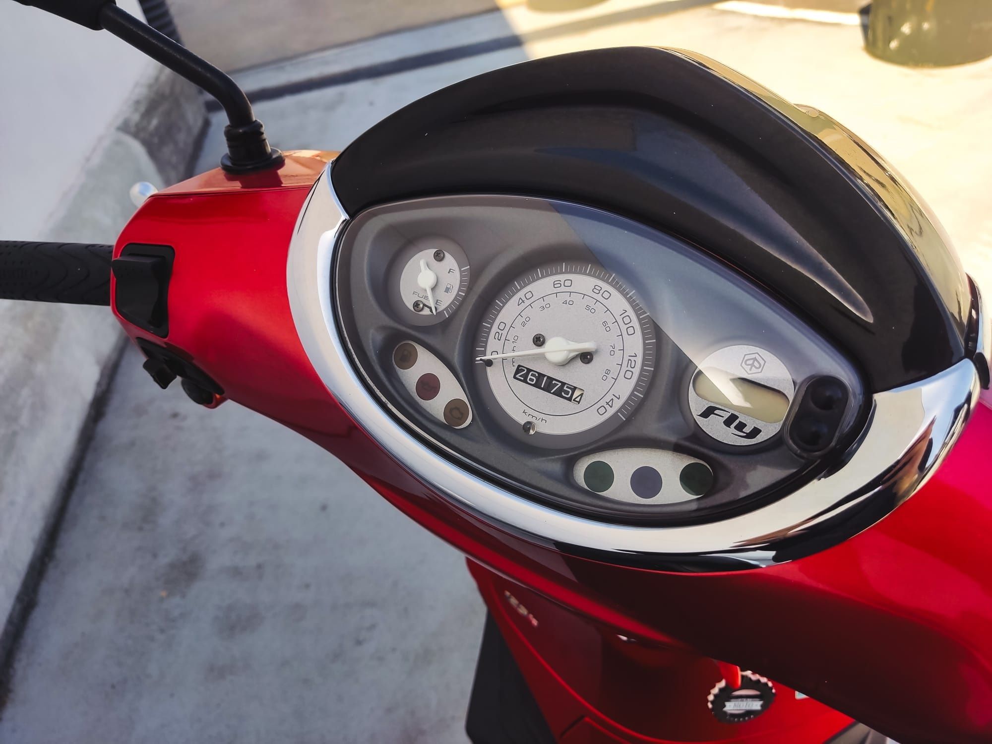 Piaggio Fly 125 ( Scooter 125 cc )