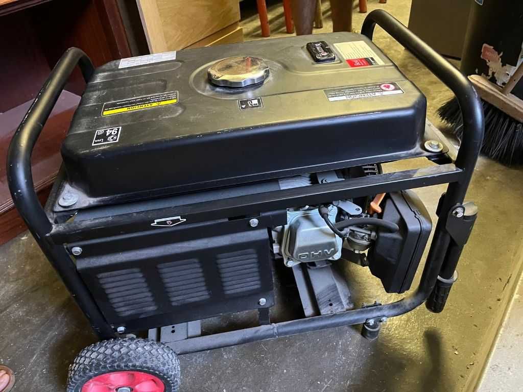 Gerador Redstone R3800 a gasolina
