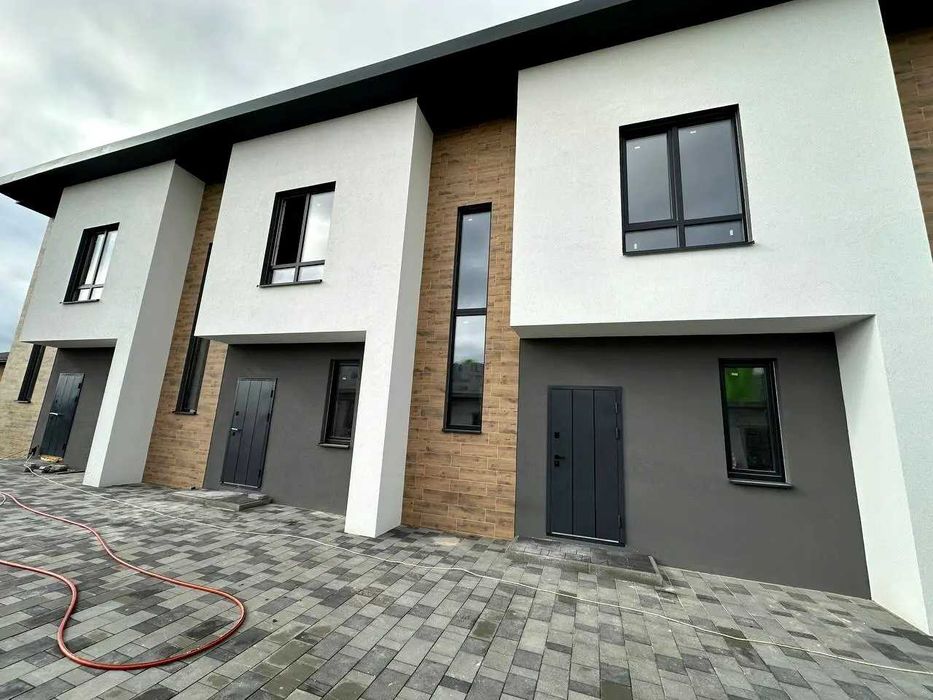 таунхаус 75 кв.м  в мальовничому передмісті Києва. без %