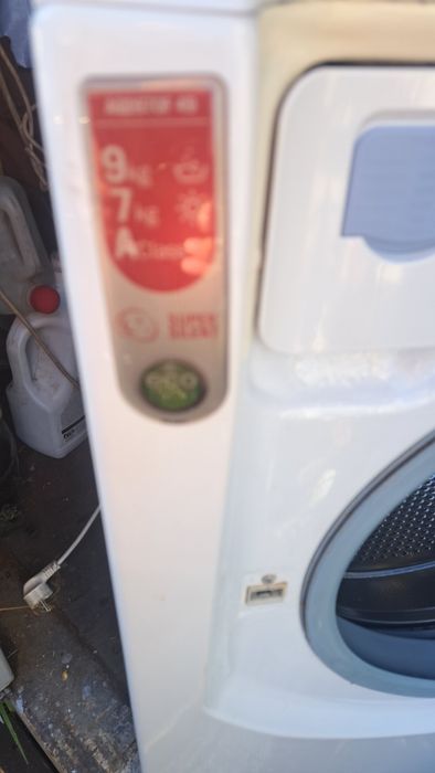 Sprzedam pralko suszarkę firmy Hotpoint