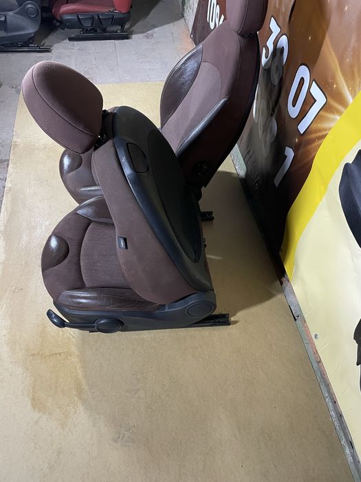 Сиденья мини купер R55,57 купе