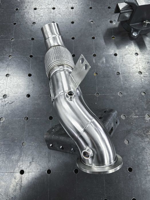 Downpipe BMW B58 bez OPF 140i / 240i / 340i / 540i / 740i