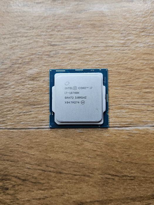 Процессор intel core i7 10700k 8 ядер 16 потоков 5.1 ГГц частота идеал