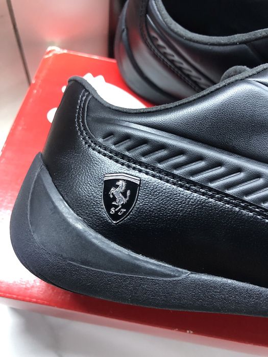 Нові Оригінальні чоловічі кросівки,кеди, Puma Ferrari