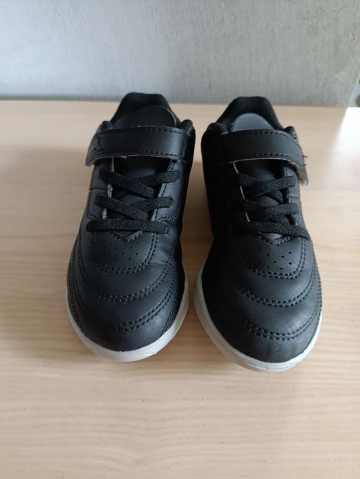 Buty do piłki nożnej halowej Kipsta Futsal 100 r.28