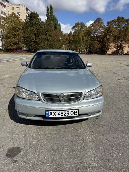 Продам Nissan 2004 года