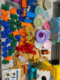 Zestaw zabawek Bob Budowniczy: Plac Budowy + Piasek Kinetyczny