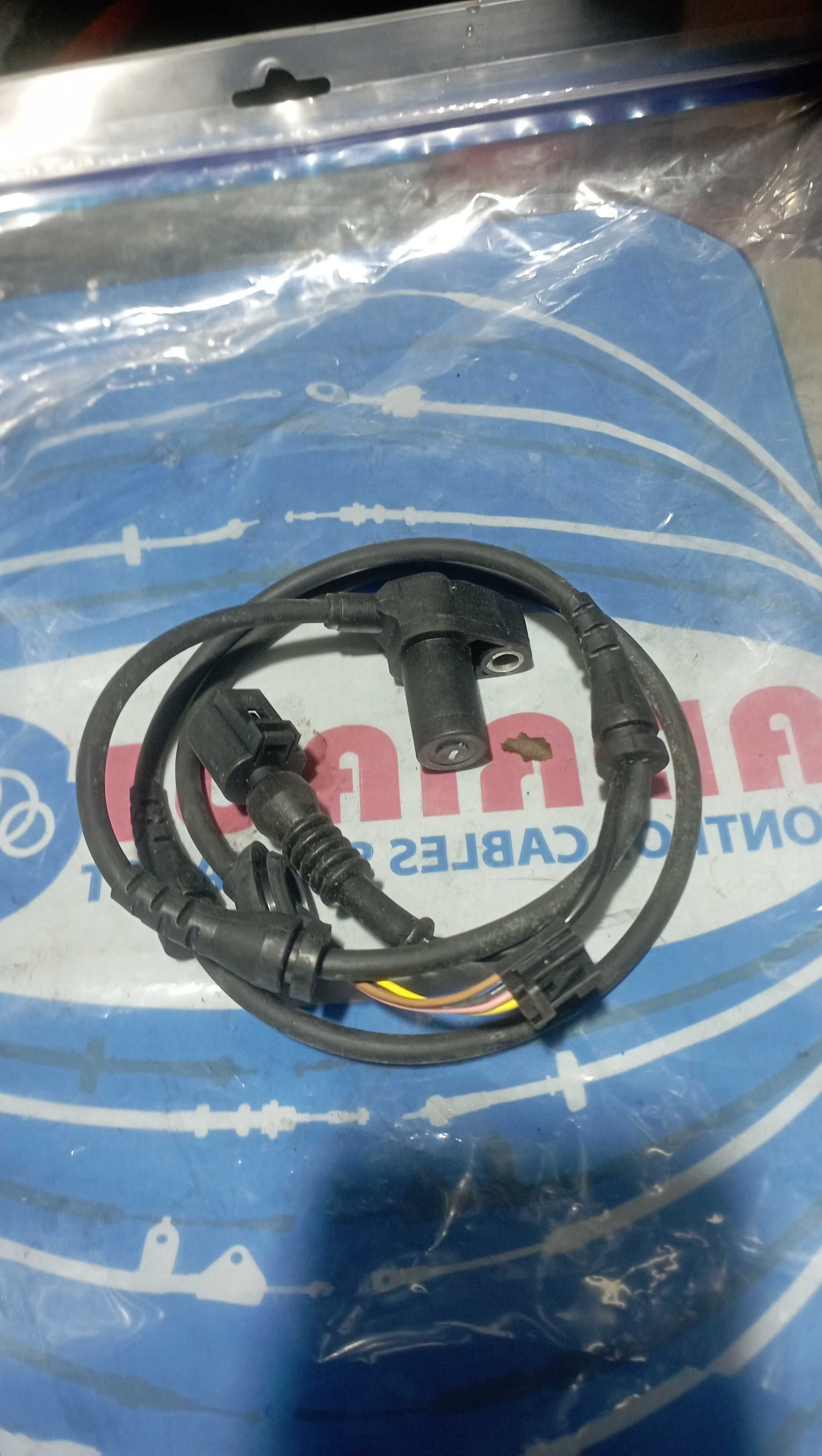 Датчик АБС - (4B0927803E) MEYLE 1008990097