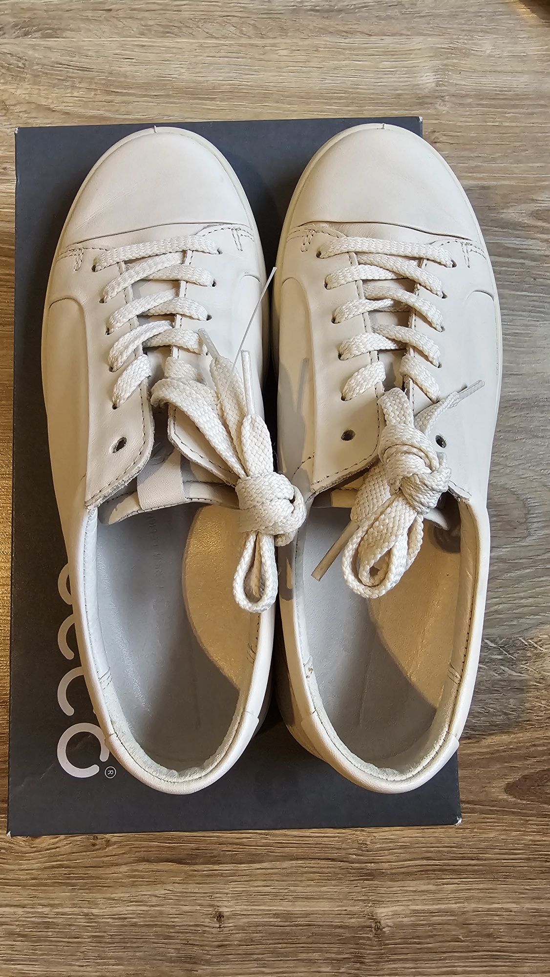 Sneakersy Ecco - rozm.38