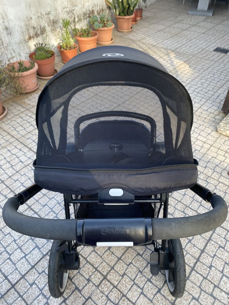 Carrinho Balios M + Ovo Cloud Q Platinum da Cybex
