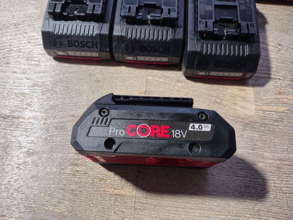 Bateria akumulator Bosch 18v 4Ah pro core